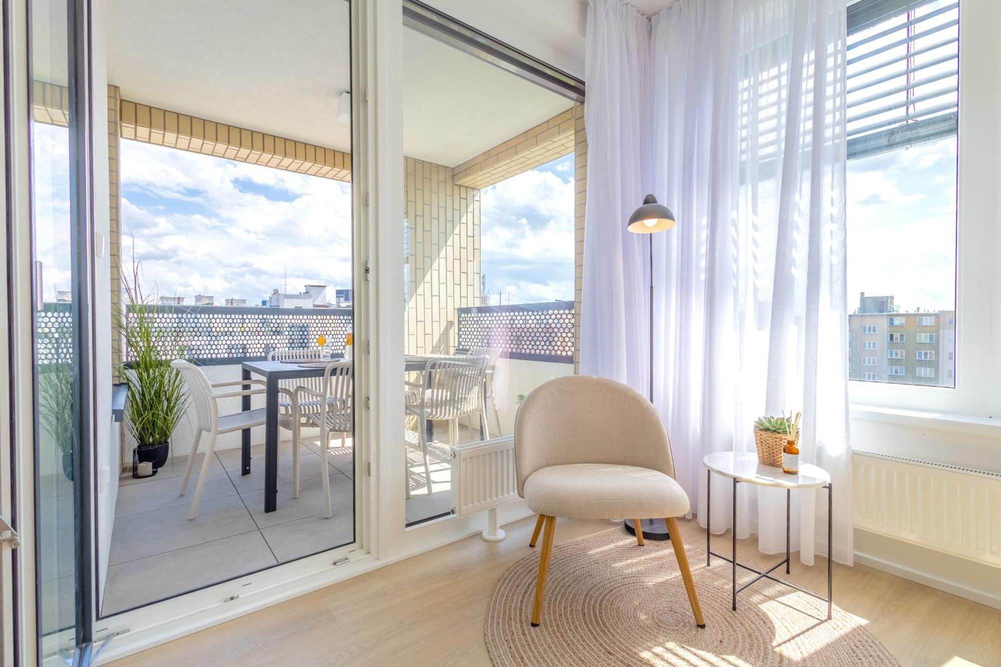 Bright 2Br - 4Th Floor, Balcony, Free Parking By Gravity Prague Lejlighed Eksteriør billede